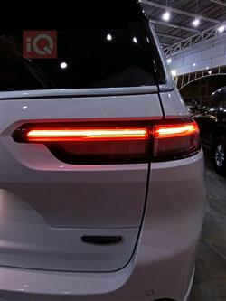 جیپ L گراند شیرۆکی